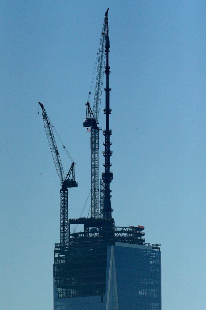 World Trade Center spire added