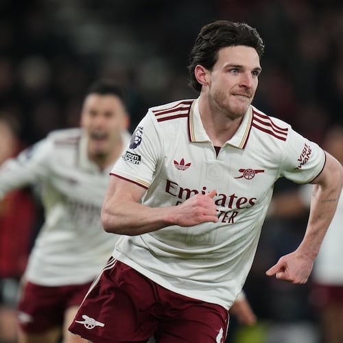 Arsenal's Declan Rice celebrates after scoring his sides second goal during the English Premier League soccer match between Bournemouth and Arsenal in Bournemouth, England, Saturday, Jan. 3, 2026. (AP Photo/Alastair Grant)