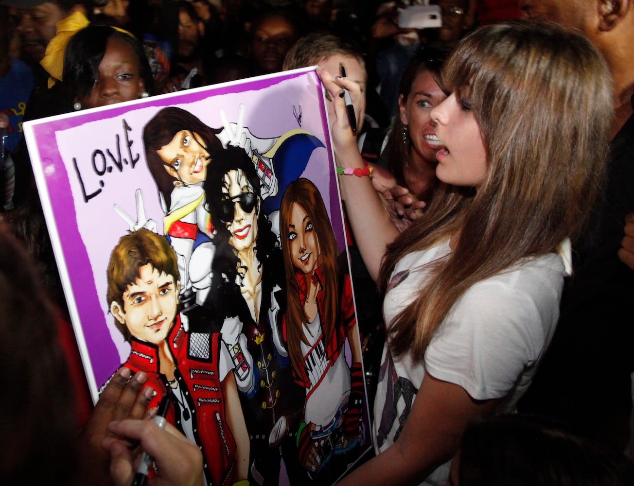 Fans celebrate Michael Jackson's birthday in Gary, Ind.