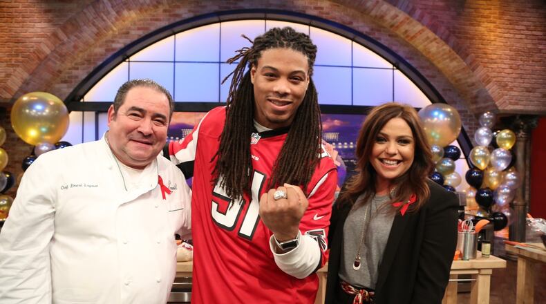 Falcons linebacker Philip Wheeler showing off his ring for winning Rachael Ray's Super Bowl recipe playoff. Photo: David M. Russell/Rachael Ray Show ©2016 King World Productions.