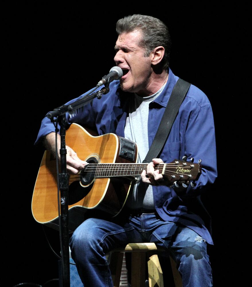 Don Henley & Co. play to sold-out crowd