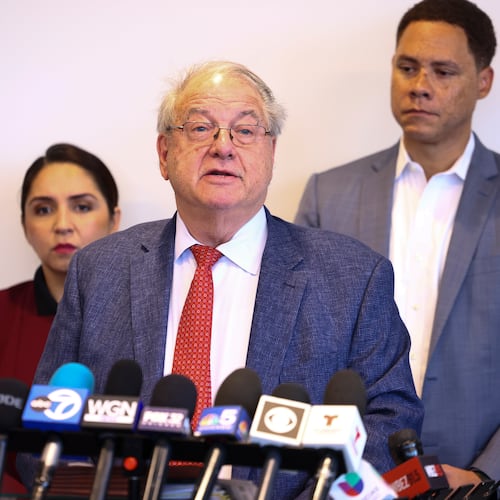Attorney Kalman Resnick speaks about the detention of Ruben Torres Maldonado during a news conference calling for the release of Ruben Torres Maldonado, Wednesday, Oct. 22, 2025 in Chicago. (Anthony Vazquez  /Chicago Sun-Times via AP)