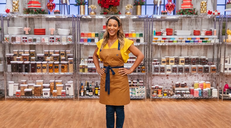 Contestant Sabrina portrait, as seen on Holiday Baking Championship, Season 8.