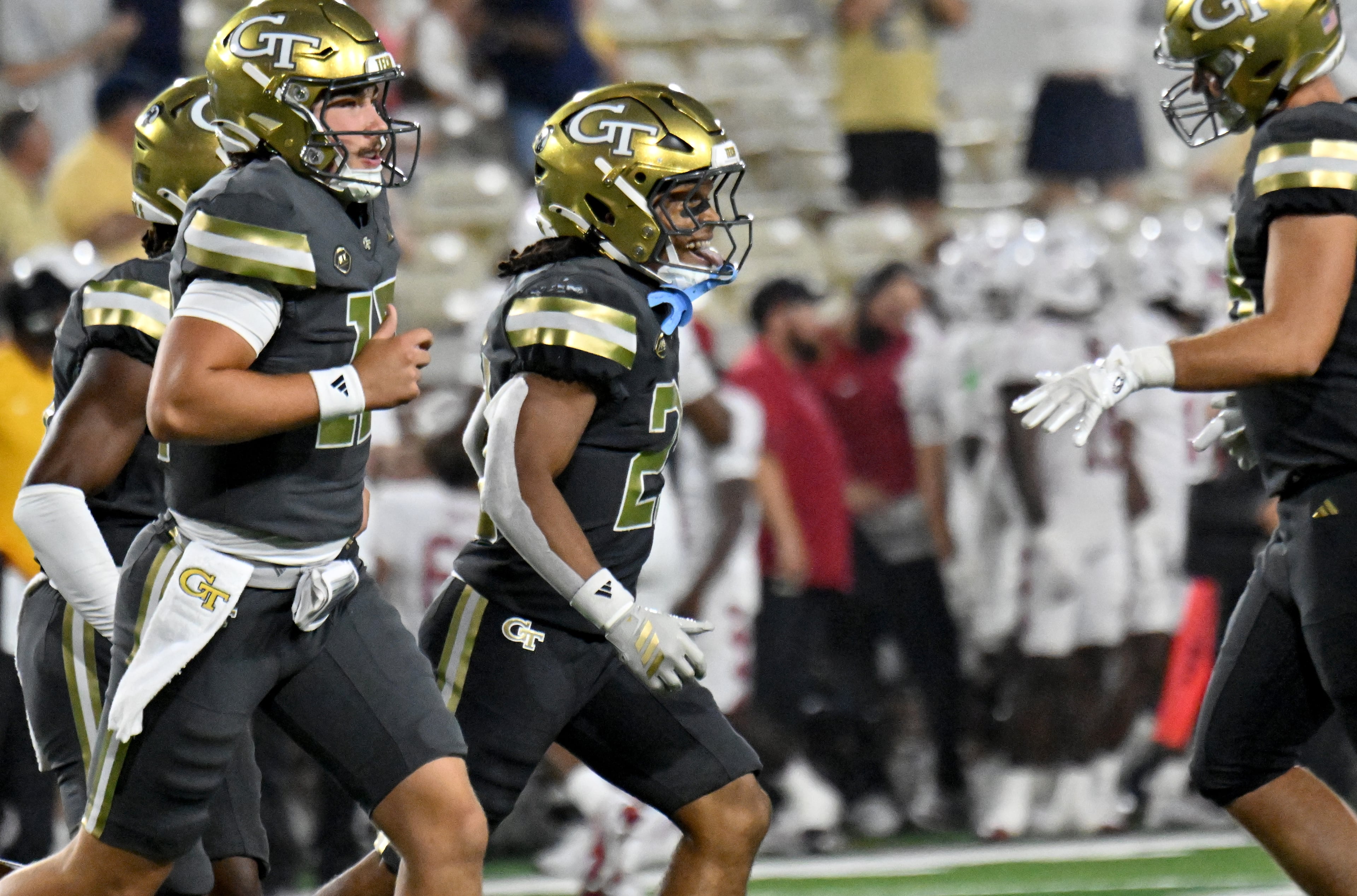 Georgia Tech running back Daylon Gordon (21) celebrates after scoring a touchdown during the second half of an NCAA college football game at Georgia Tech's Bobby Dodd Stadium, Saturday, November 20, 2025 in Atlanta. Georgia Tech won 45-24 over Temple. (Hyosub Shin / AJC)