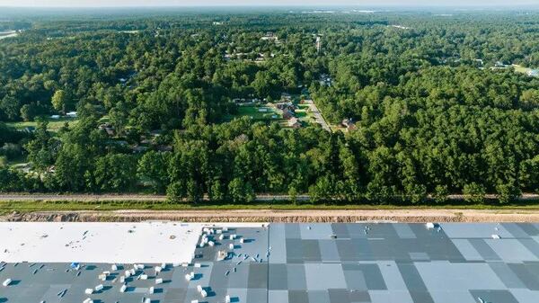 The construction of a new warehouse looms over the quiet city of Bloomingdale. (Photo Courtesy of Justin Taylor/The Current GA)