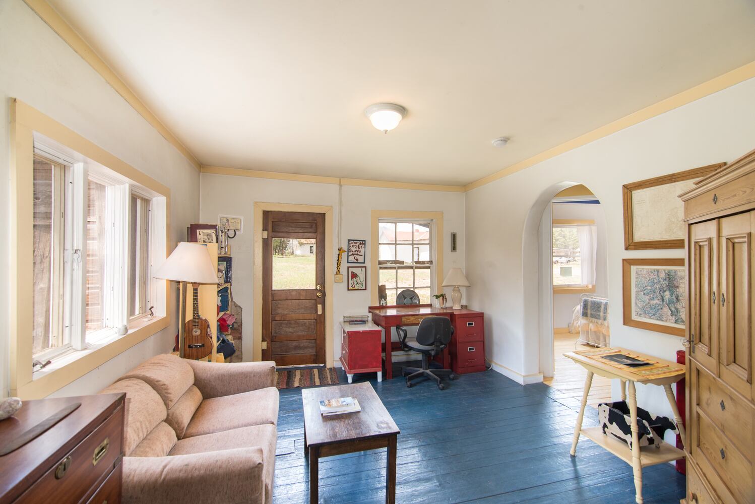 Uptop dates back to 1877, has panoramic views of Rocky Mountains