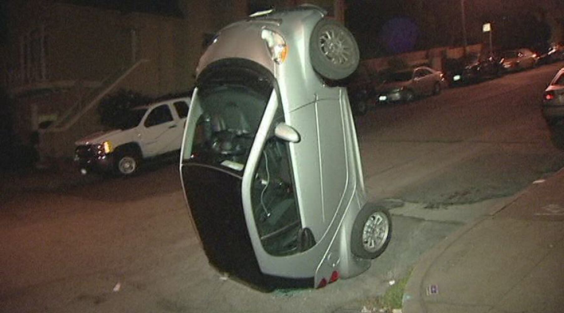 SF Smart car tipping