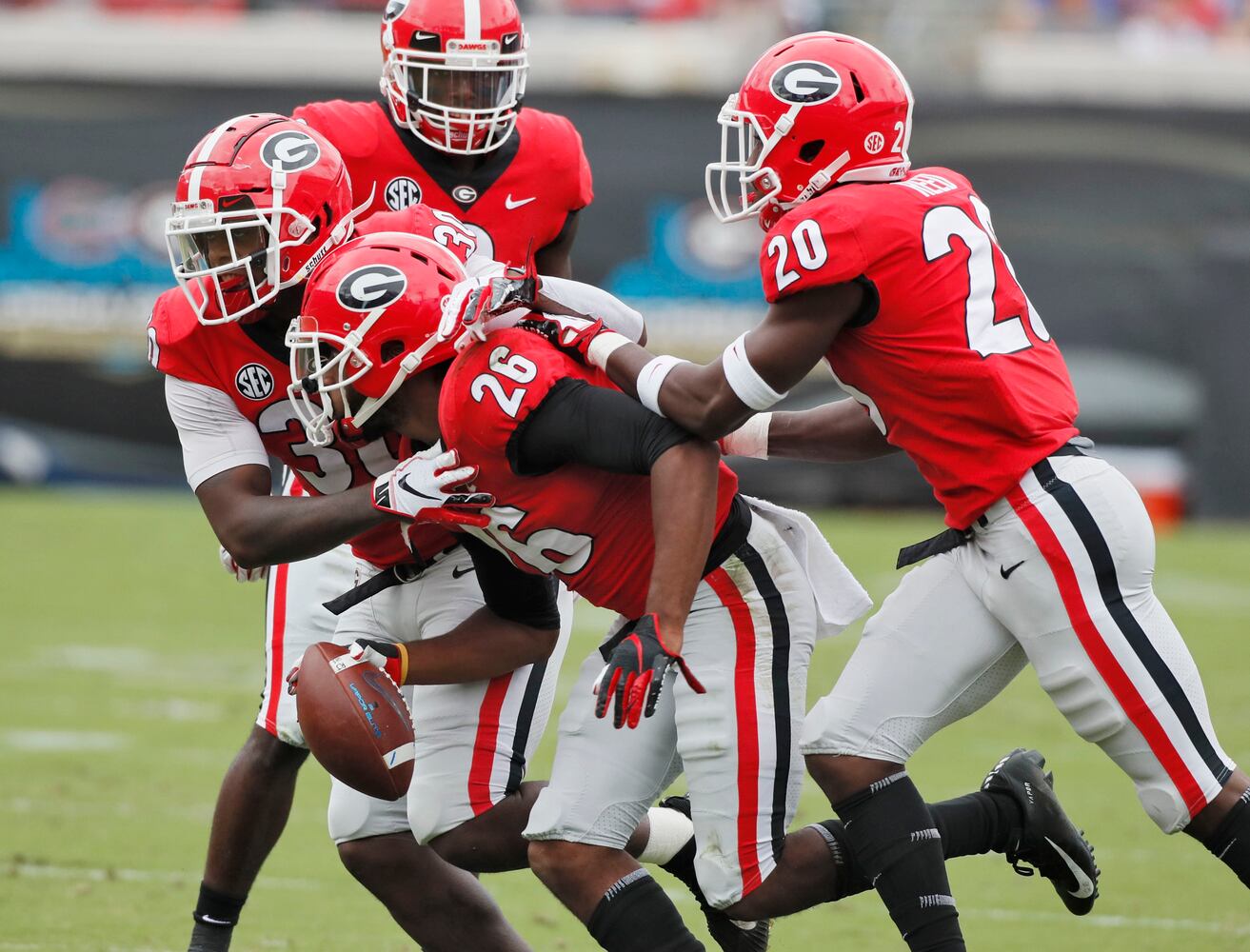 Photos: Bulldogs tackle the Gators in Jacksonville