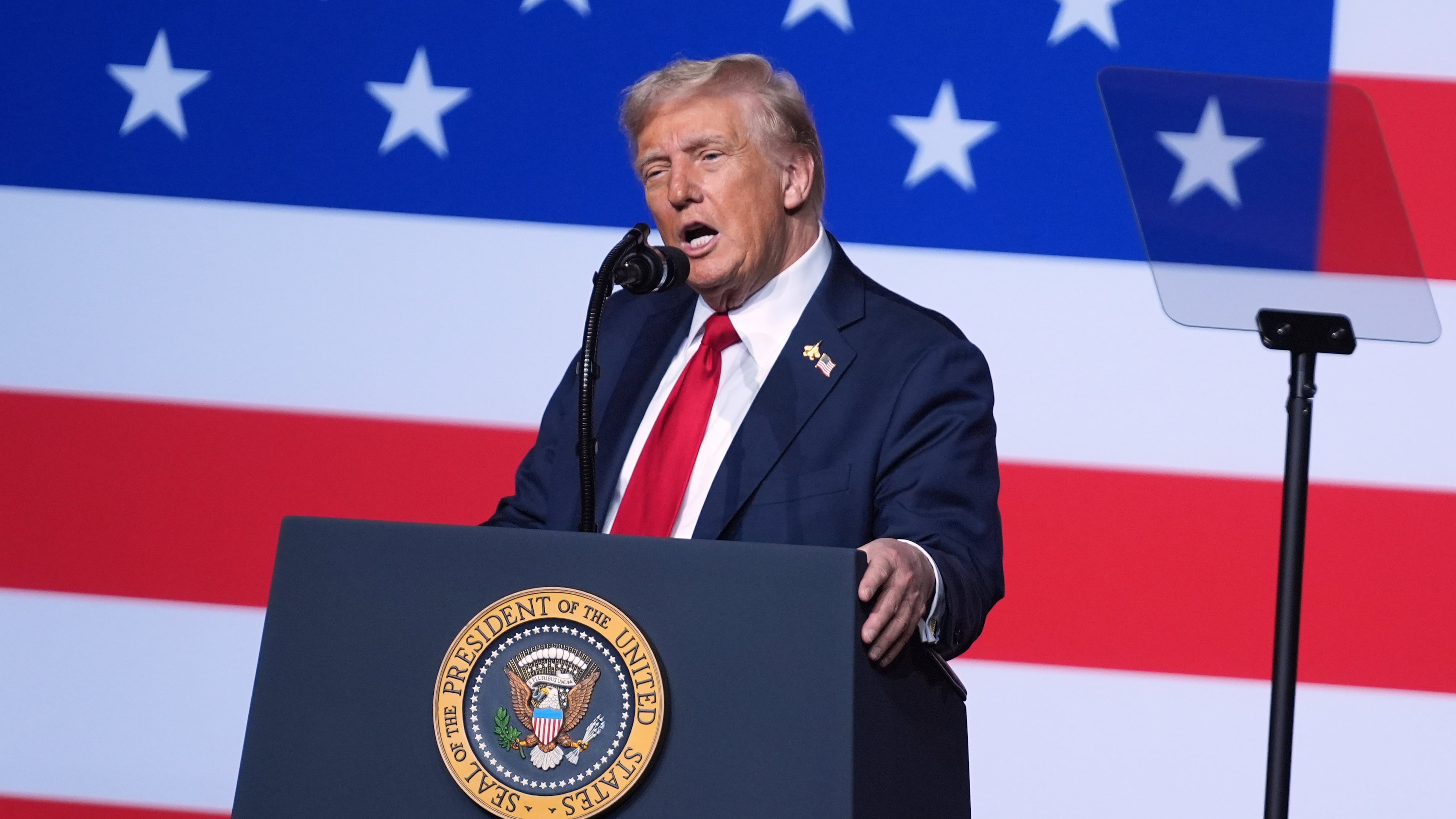 President Donald Trump speaks to a gathering of top U.S. military commanders at Marine Corps Base Quantico, Tuesday, Sept. 30, 2025, in Quantico, Va. (AP Photo/Evan Vucci)