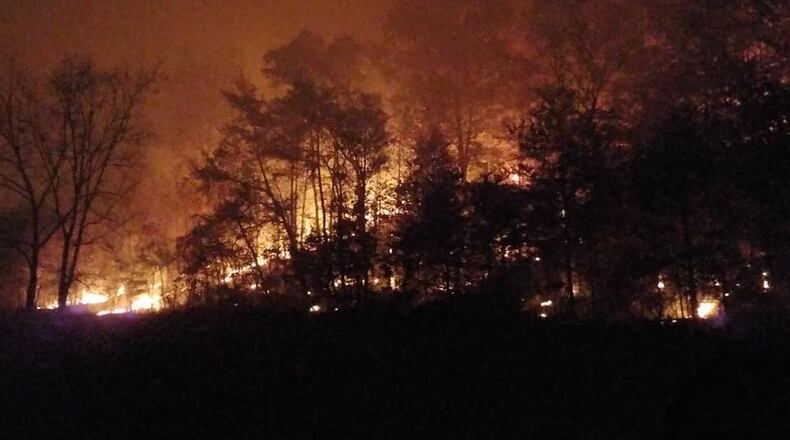 A wildfire burns in Gordon County. (Credit: Georgia Forestry Commission)