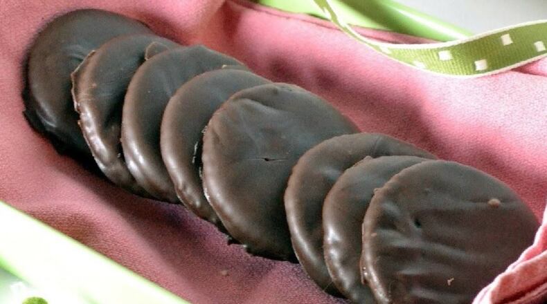 A Girl Scout selling cookies outside a Houston grocery store was robbed Saturday night.