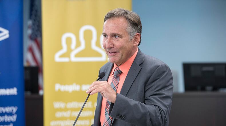 Fulton County Schools Superintendent Mike Looney announced an expansion to the district's new virtual academy.  (ALYSSA POINTER/AJC FILE PHOTO)