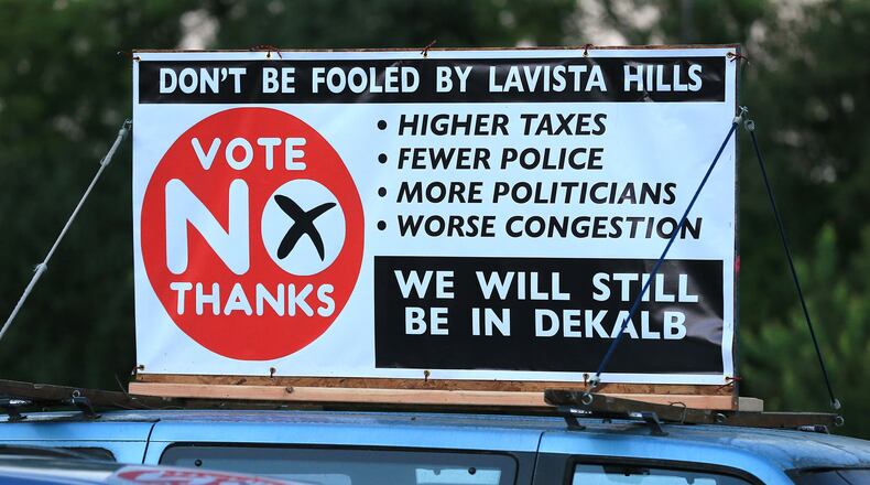 A “Vote No” sign at a debate over LaVista Hills cityhood.