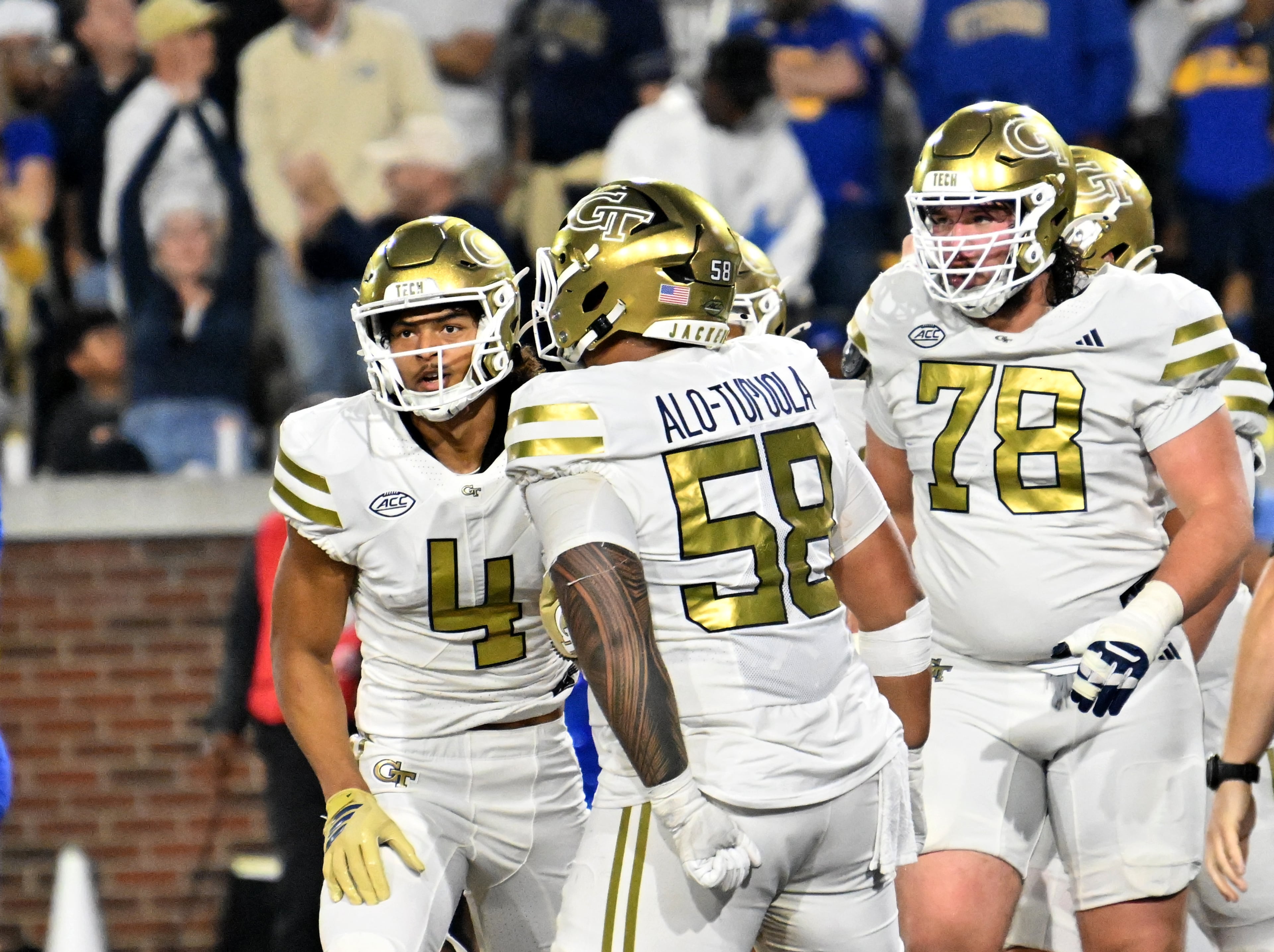 Georgia Tech wide receiver Isiah Canion (4) celebrates after scoring a touchdown pass during the first half in an NCAA college football game at Bobby Dodd Stadium, Saturday, November 22, 2025 in Atlanta. (Hyosub Shin / AJC)