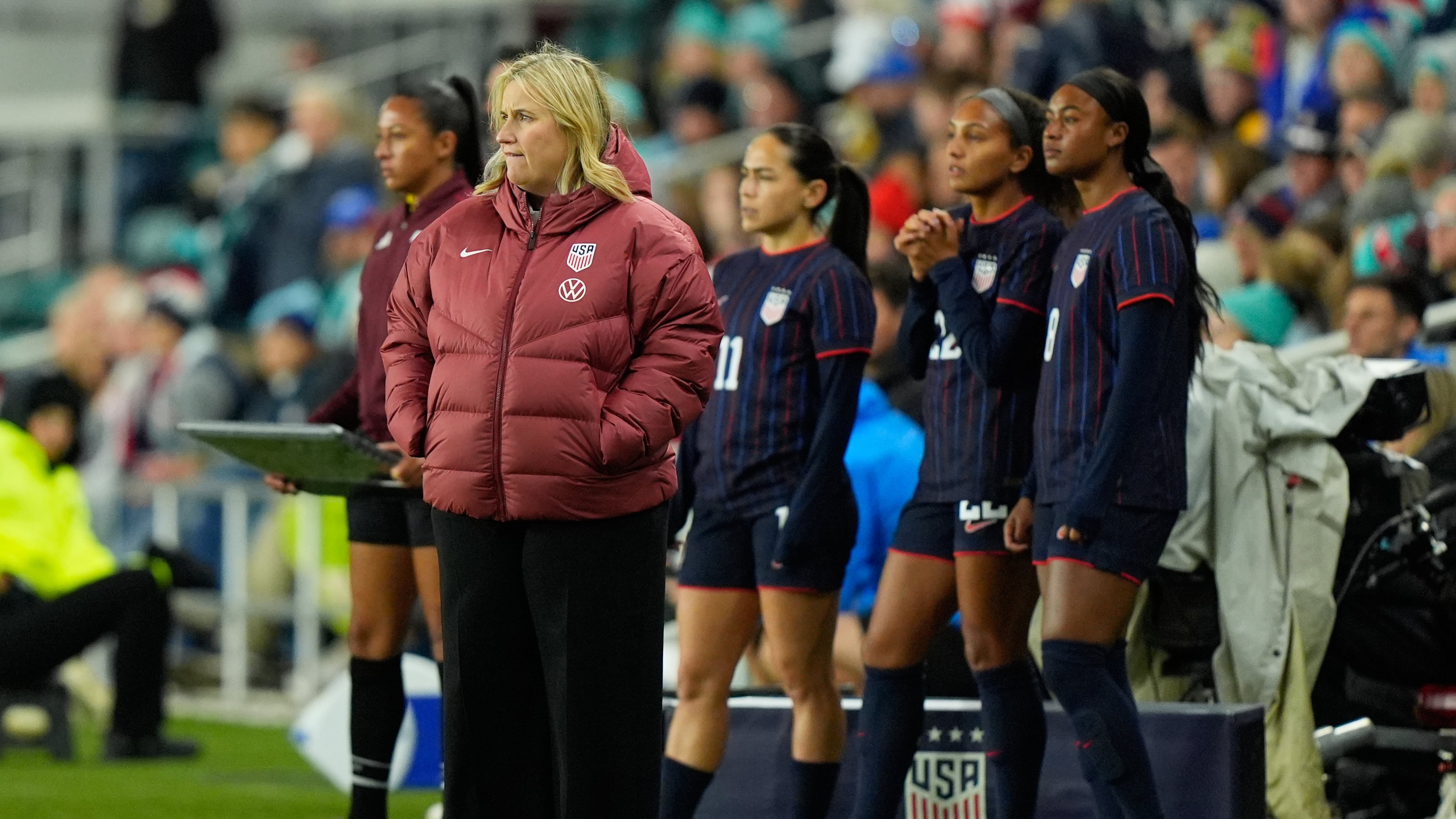 New Zealand New Zealand head coach Michael Mayne watches during the second half of a women's international friendly soccer match against New Zealand, Wednesday, Oct. 29, 2025, in Kansas City, Mo. (AP Photo/Charlie Riedel)