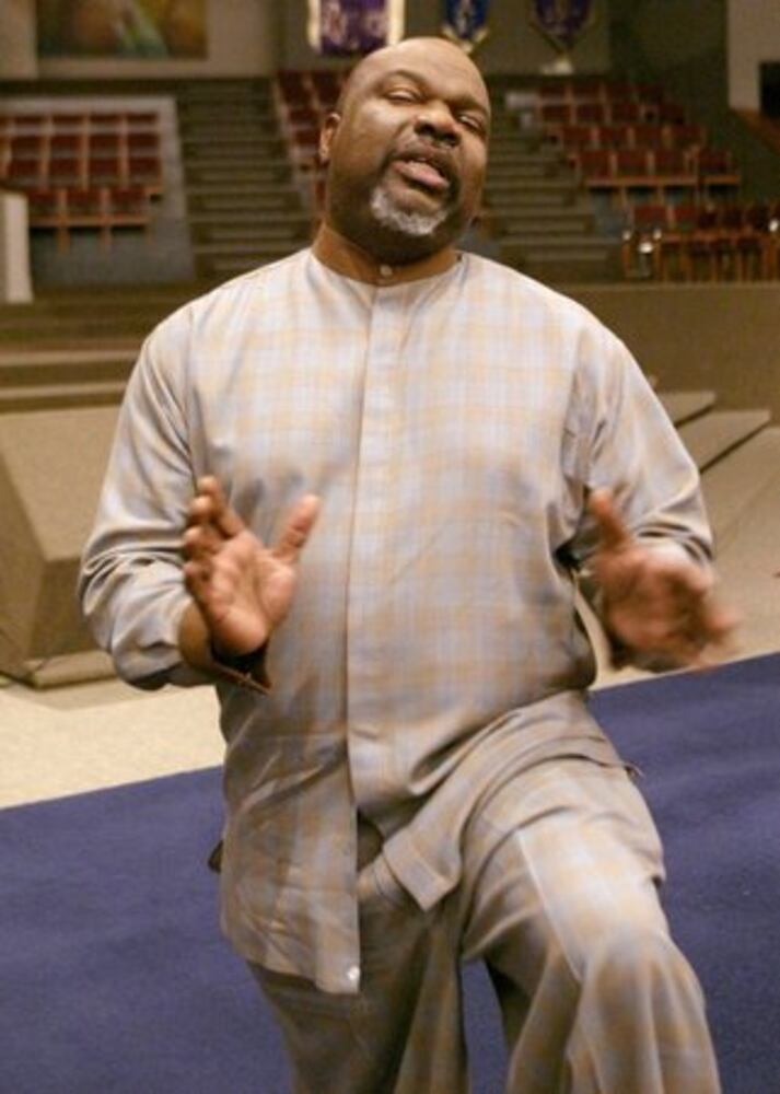 Those expected to be at Whitney Houston's funeral