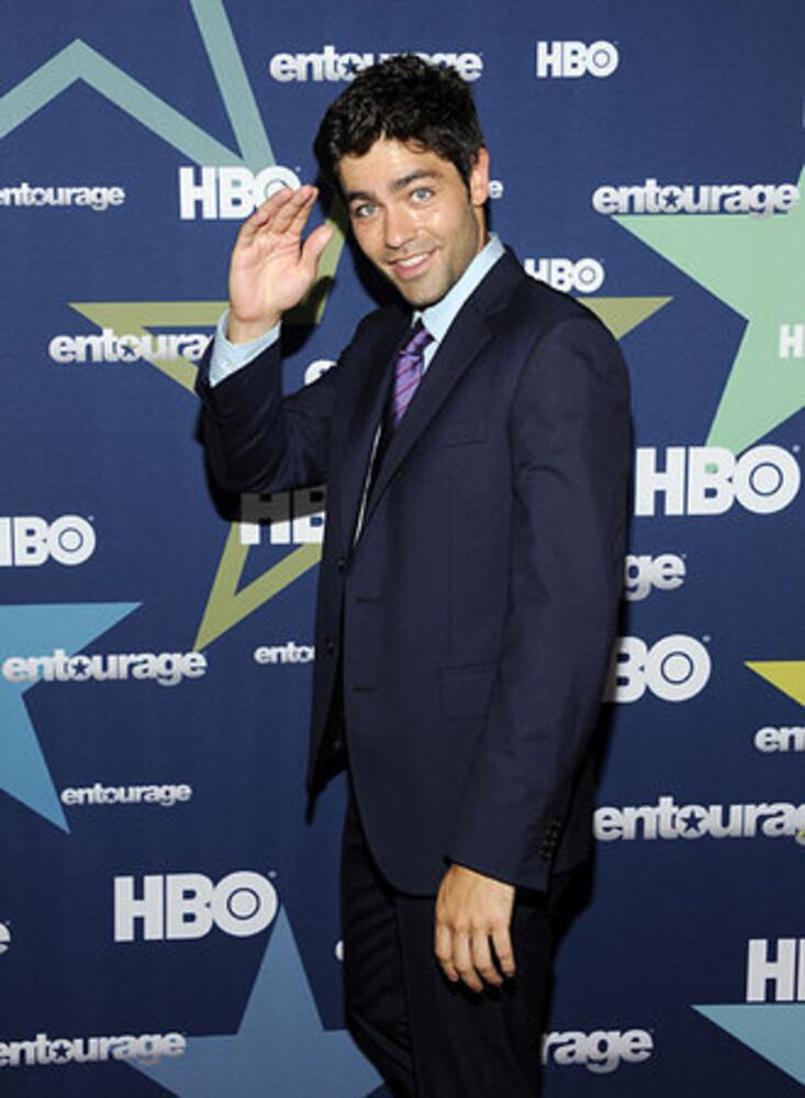 Entourage' final season premieres