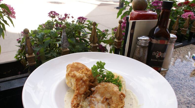 Brunch at The Pub at Perimeter Mall / Photo from The Pub Facebook page