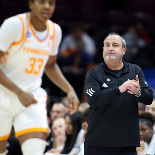 FILE - South Florida head coach Jose Fernandez, right, looks on as Tennessee pulls away during the fourth quarter of the first round of the NCAA college basketball tournament, March 21, 2025, in Columbus, Ohio. (AP Photo/Joe Maiorana, File)