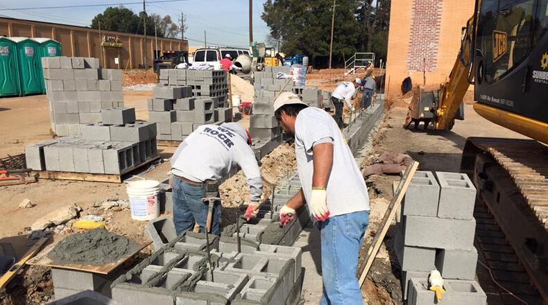 Clayton Colunty has established an ordinance to give county vendors preference on contract bids.