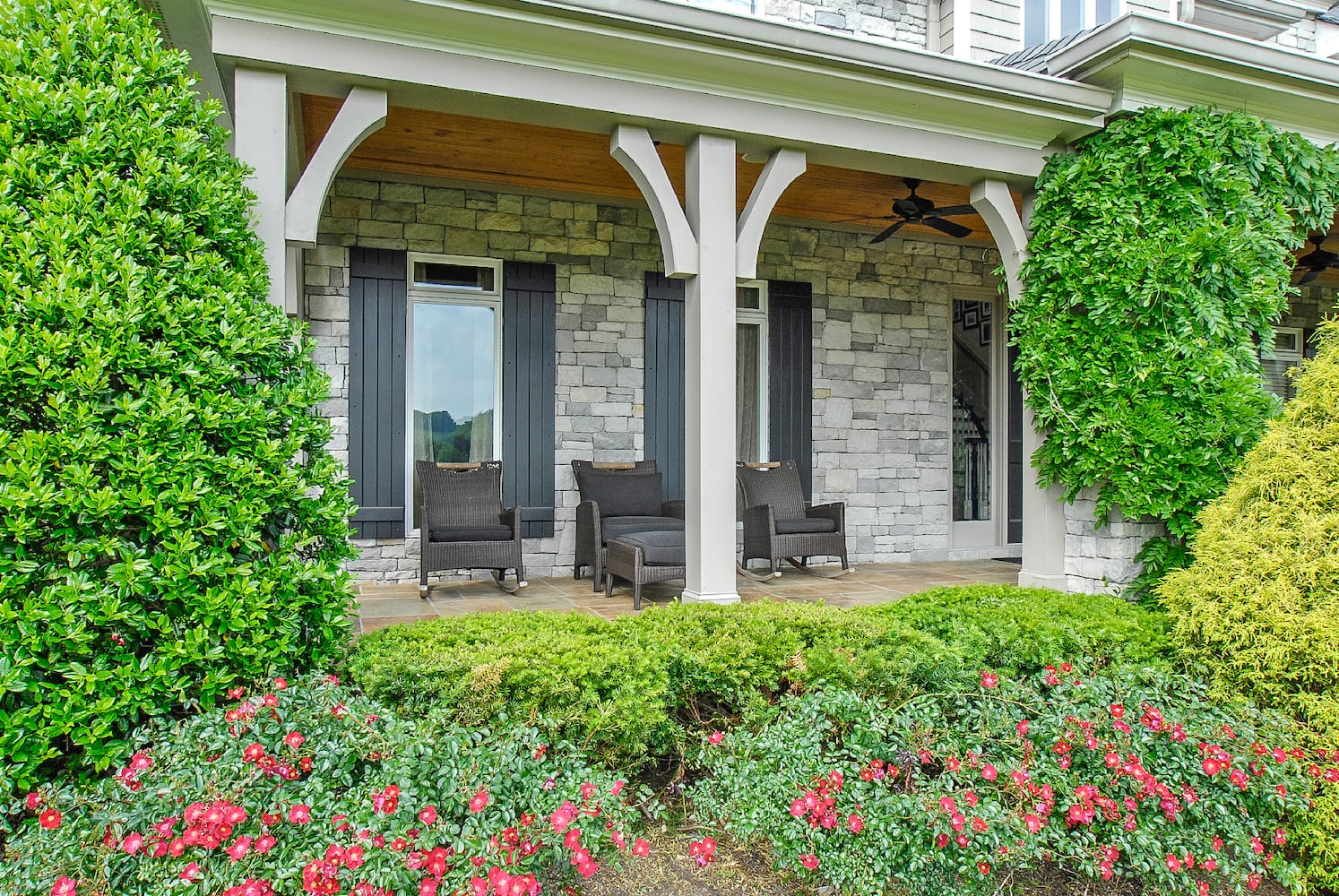 Singer-songwriter is selling 152-acre property near Nashville