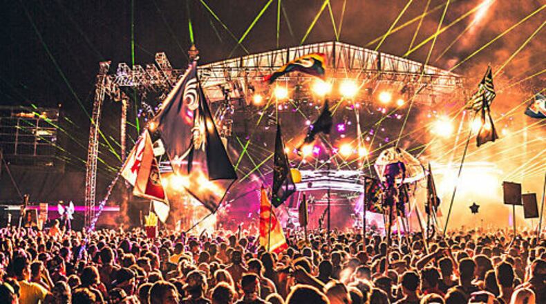 Night falls on Imagine Music Festival, 2016