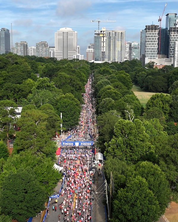 Aerial view of the 55th running of the Atlanta Journal-Constitution Peachtree Road, July 4, 2024, in Atlanta. (Hyosub Shin/AJC)