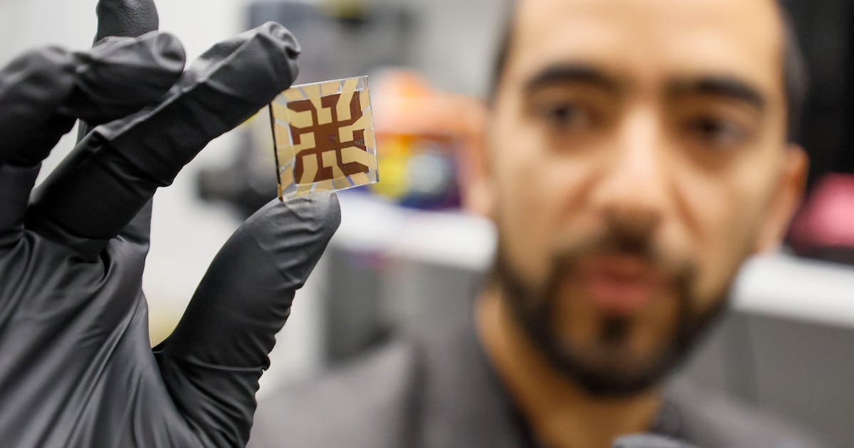 This Georgia Tech lab is developing the next generation of solar cells This Georgia Tech lab is developing the next generation of solar cells