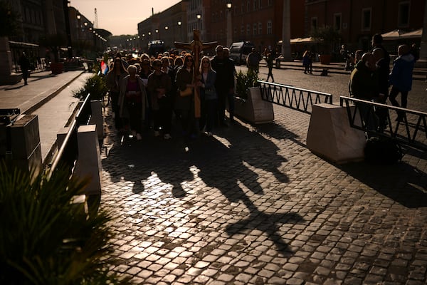 Pilgrims from Croatia arrive at the Vatican, Tuesday, April 22, 2025. (AP Photo/Francisco Seco)