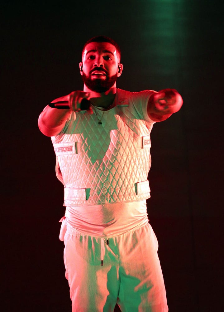 PHOTOS: Drake brings 'Aubrey & The Three Migos Live!' tour to Atlanta