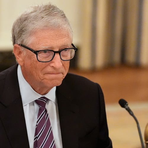 FILE - Microsoft's Bill Gates attends a dinner with President Donald Trump in the State Dining Room of the White House, Sept. 4, 2025, in Washington. (AP Photo/Alex Brandon, File)