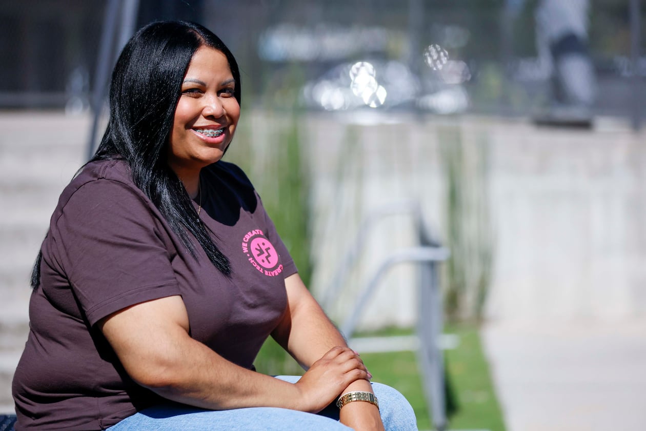Shana Sanders, the founder and CEO of We Create Tech, is an educator, creative technologist, mom and speaker whose work focuses on innovation, equity and culture. (Miguel Martinez/AJC)
