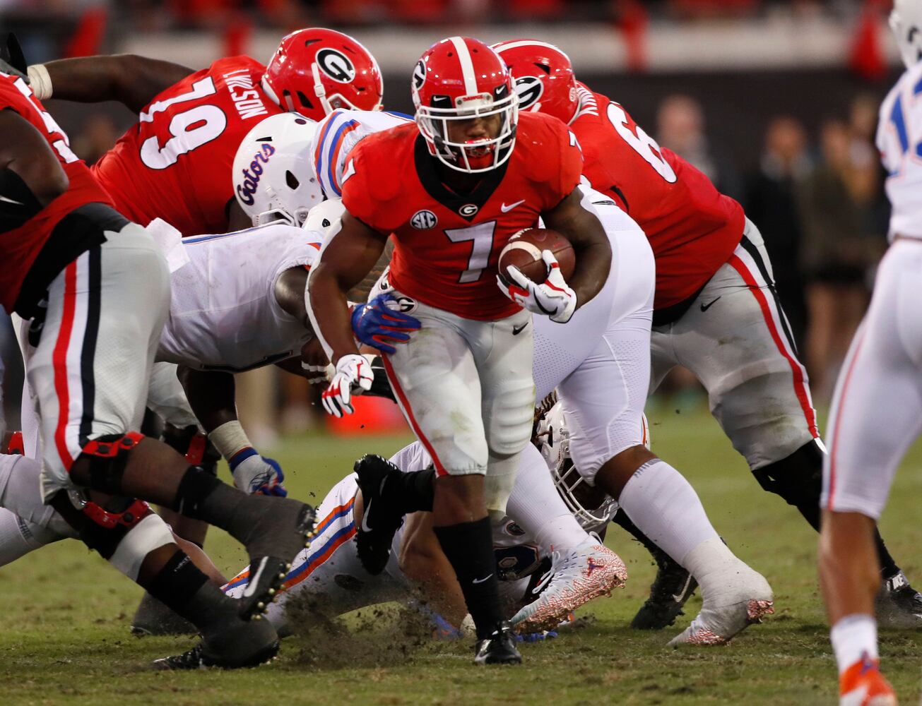 Photos: Bulldogs outlast the Gators in Jacksonville