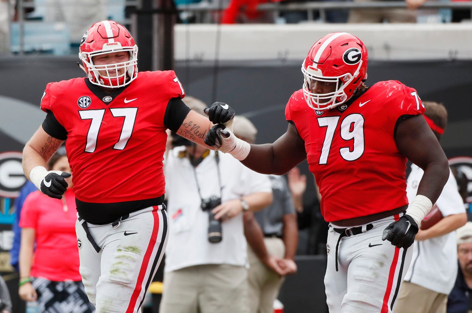 Photos: Bulldogs outlast the Gators in Jacksonville