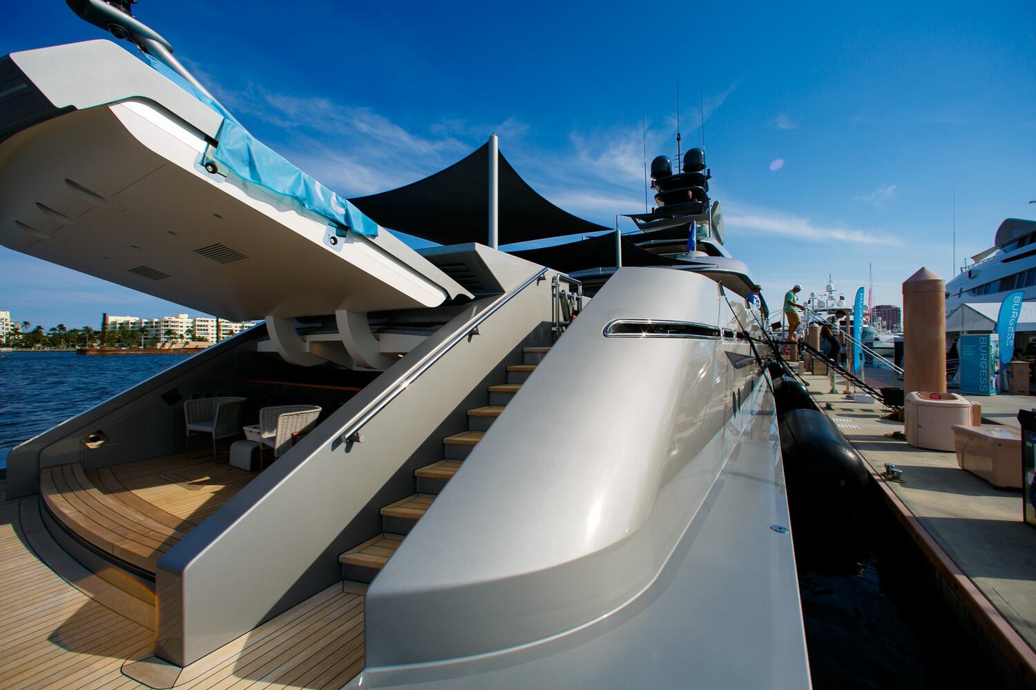 SILVER FAST YACHT Tour