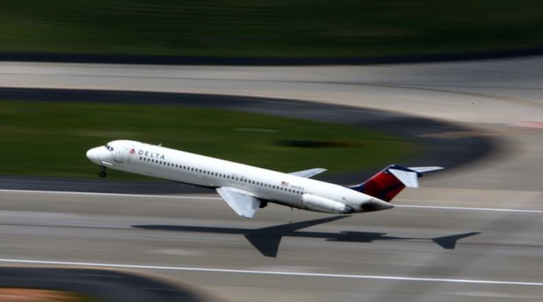 Delta Air Lines flight forced to abort landing in Wilmington, N.C. Wednesday night.