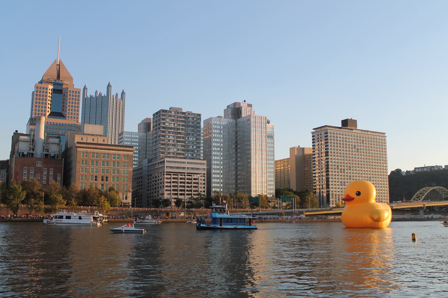 Rubber duck arrives in Pittsburgh