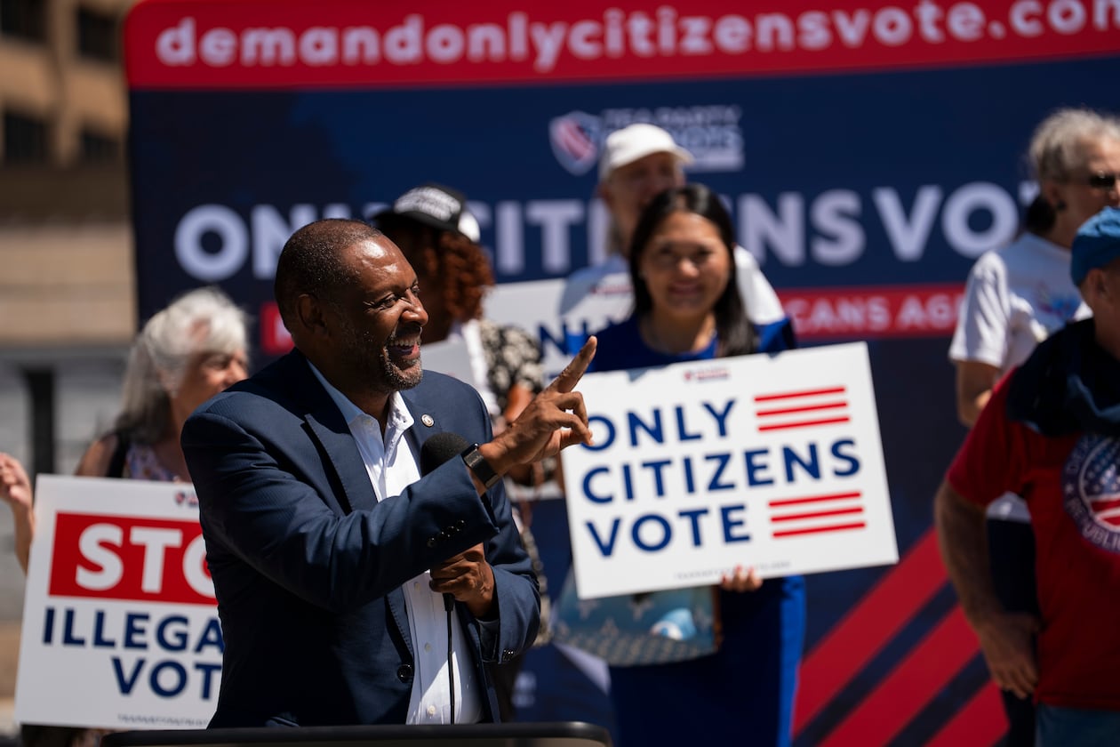 Former state Rep. Vernon Jones, a former state representative and DeKalb County CEO, has joined a crowded field of Republicans seeking the job of Georgia secretary of state. (Olivia Bowdoin for the AJC)