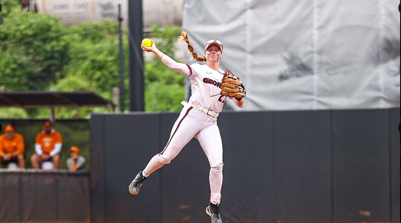 Georgia shortstop Emily Digby makes a play against Tennessee during the Bulldogs’ 2-1 loss to the Lady Vols on Friday, May 22, 2026, in Knoxville, Tenn. (@UGASoftball on X)