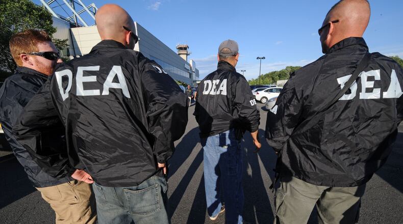 DEA agents