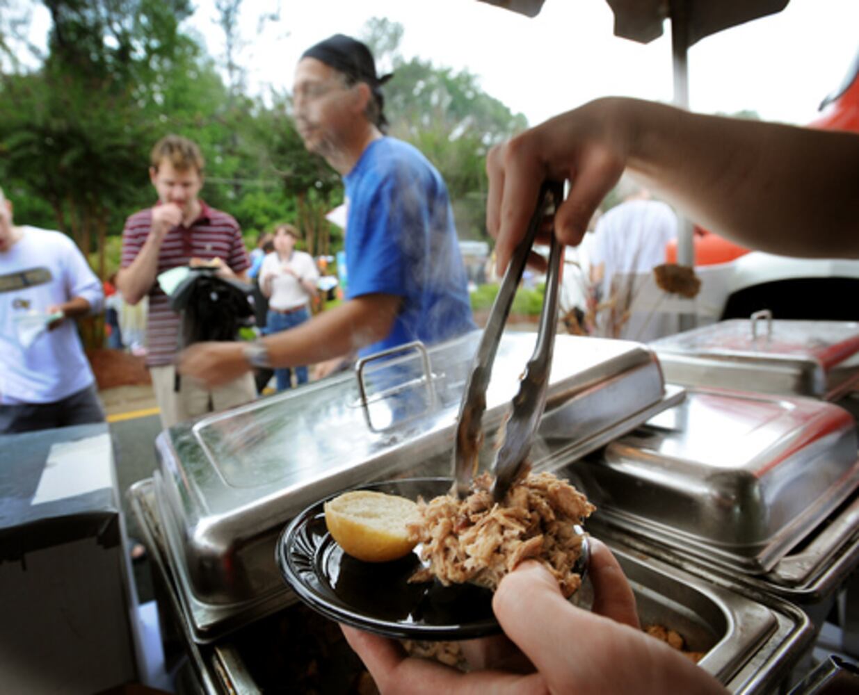 Rain can't spoil Taste of Alpharetta