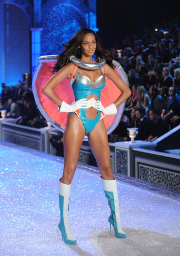2011 Victoria's Secret fashion show
