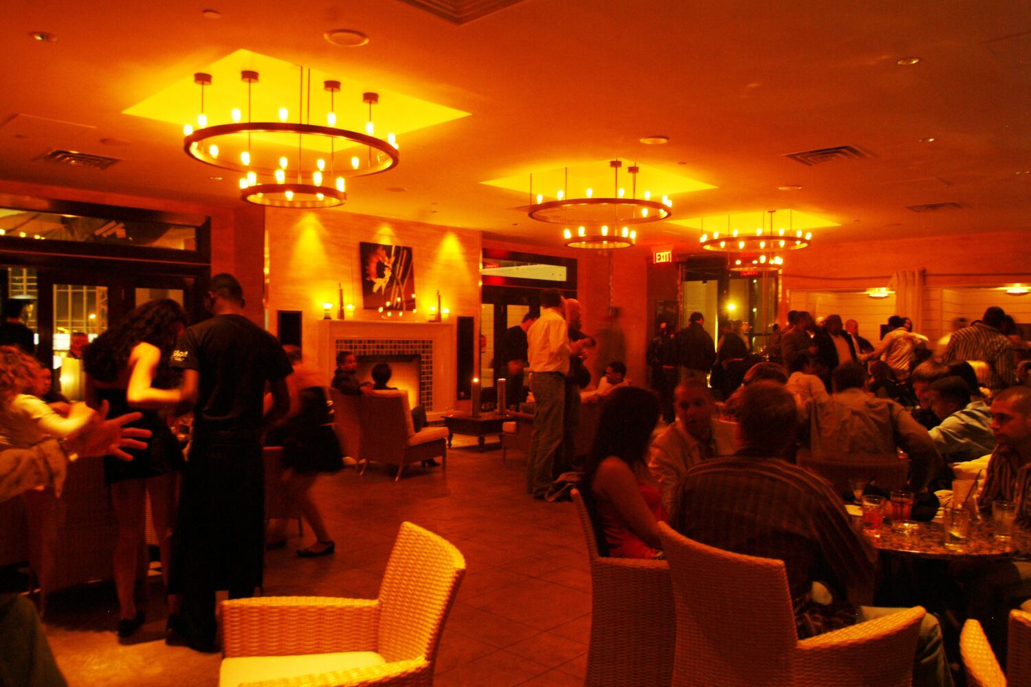 Shout 1: Here to Serve restaurants