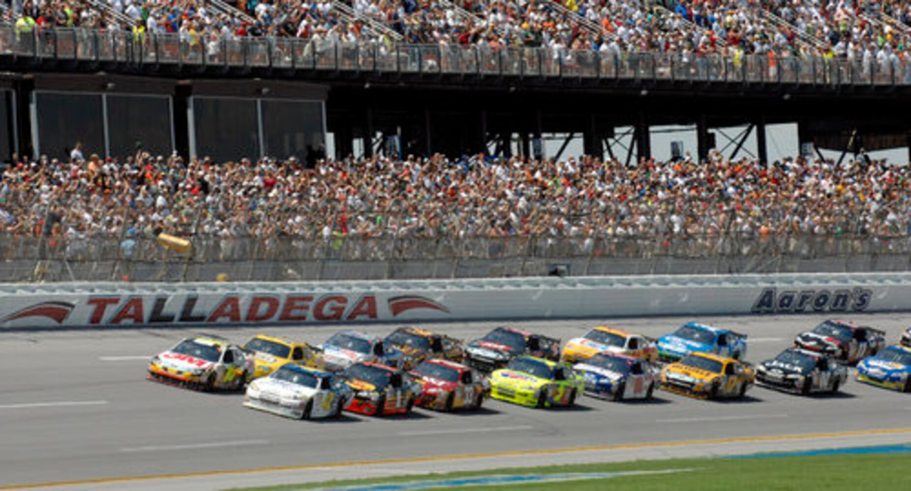 NASCAR: Wreck-filled race at Talladega