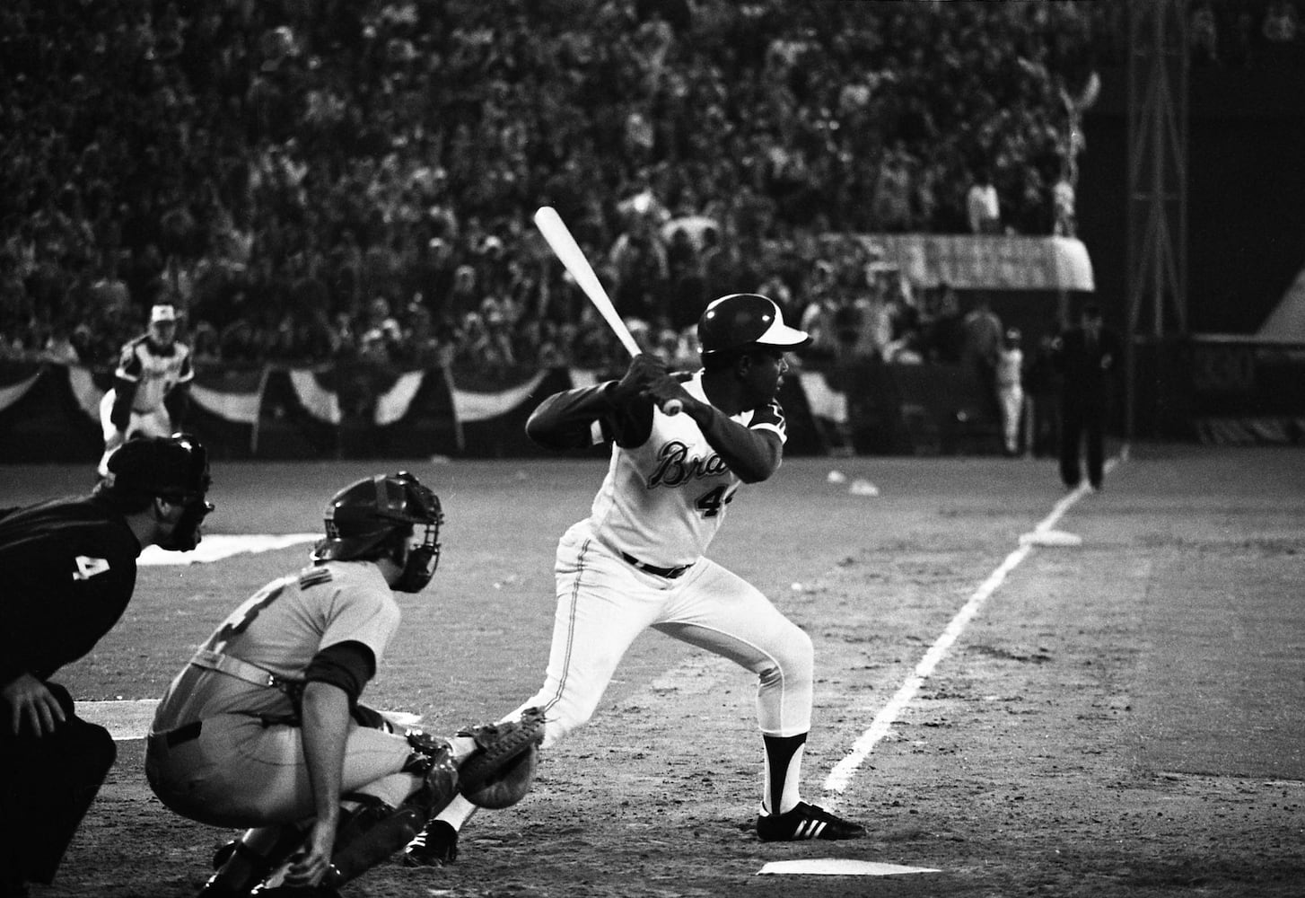 Hank Aaron's 715th homer