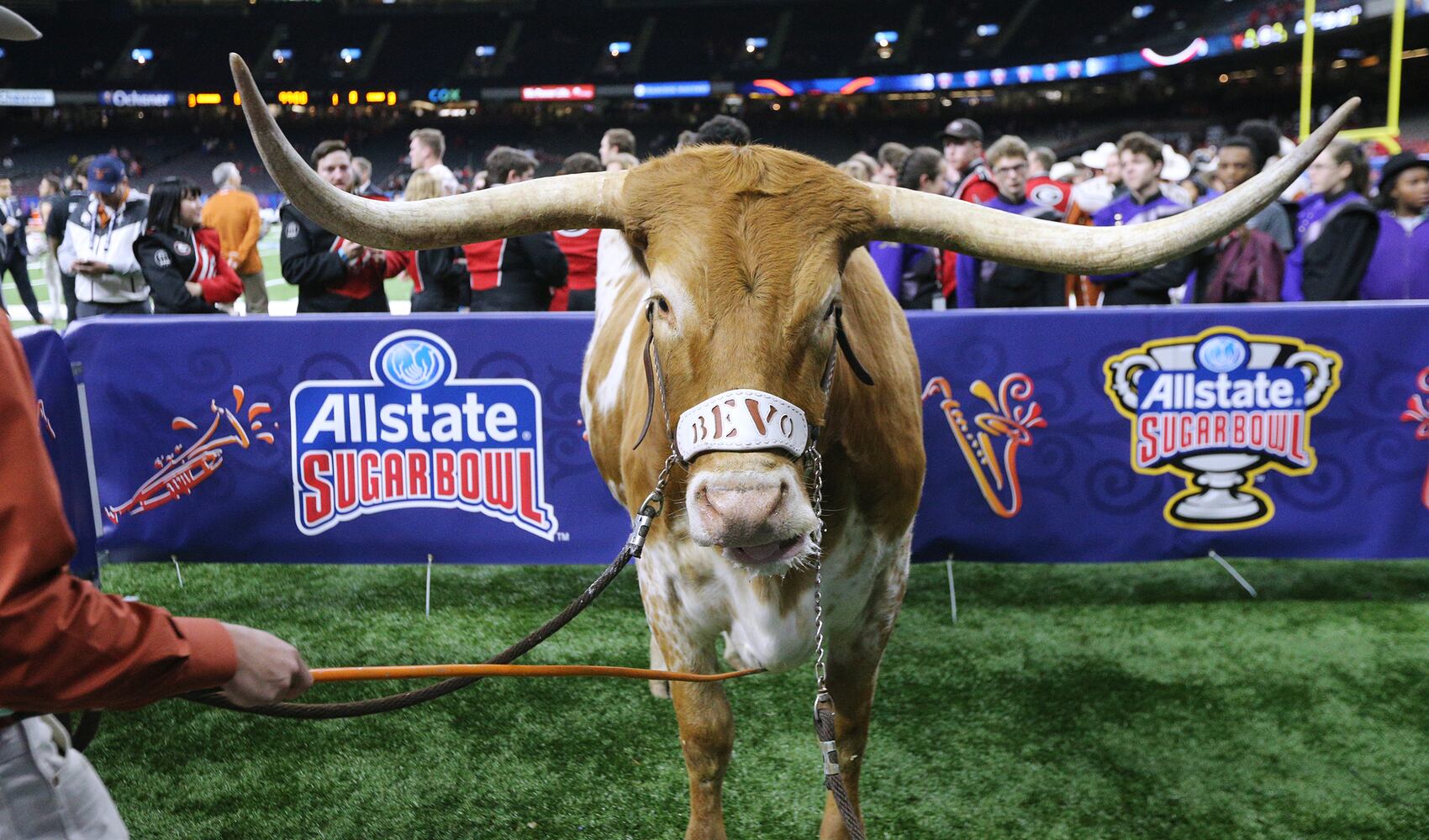 Photos: The scene as Georgia plays Texas in the Sugar Bowl