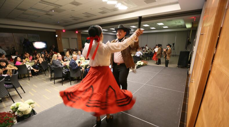 Ballet of Guanajuato entertained the guests at the Personajes Destacados Award Ceremony at Cox Enterprises headquarters. Miguel Martínez/MundoHispánico