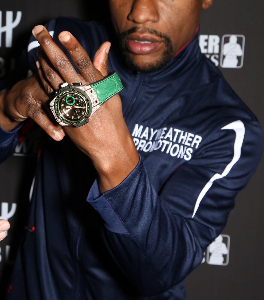Mayweather Pacquiao weigh-in
