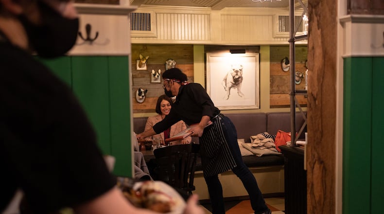 Restaurants are still scrambling to get the workers they need. (Bloomberg photo by Hannah Beier)
