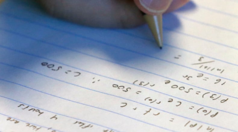 BOB ANDRES / BANDRES@AJC.COM